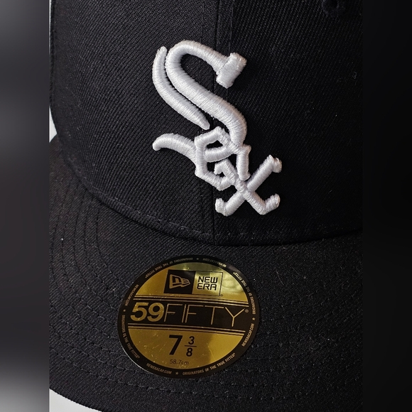 Chicago White Sox New Era 59Fifty Fitted 7 3/8 Hat Baseball On-Field Cap Black - Picture 2 of 11